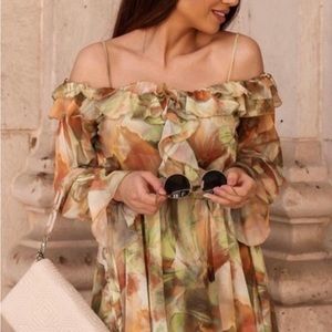 Zara off shoulder size small flowered dress green & yellow summer colors